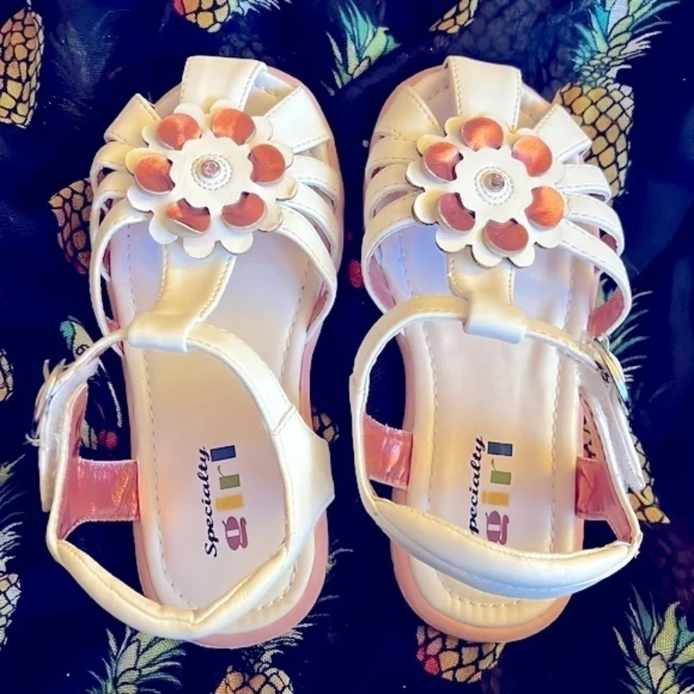 Specialty girl brand new